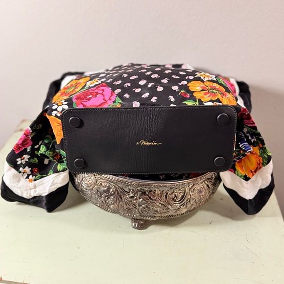 3.1 Phillip Lim Scarf Clutch - Picture 11 of 13